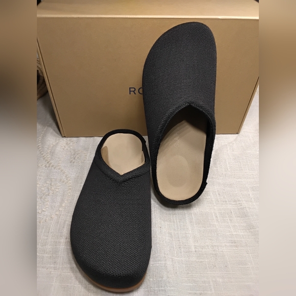 Rothy’s The Hemp Casual Clog in Black - Picture 2 of 5